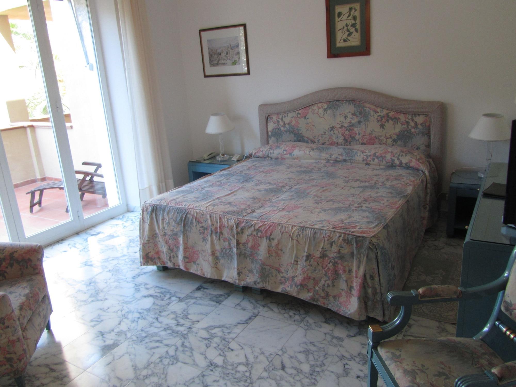 President Hotel 4*