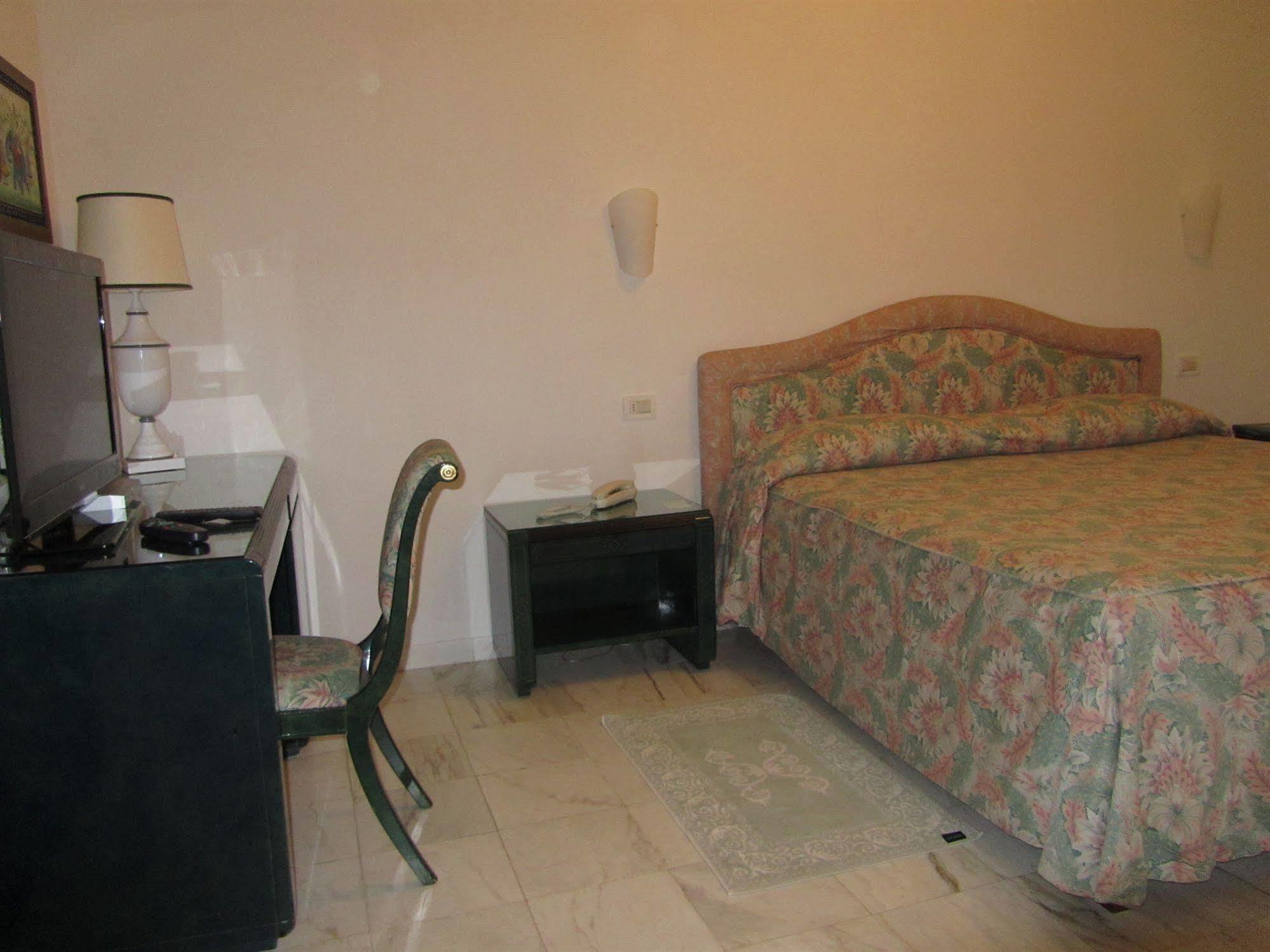 President Hotel